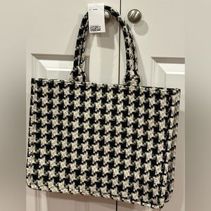 Tote and matching hat